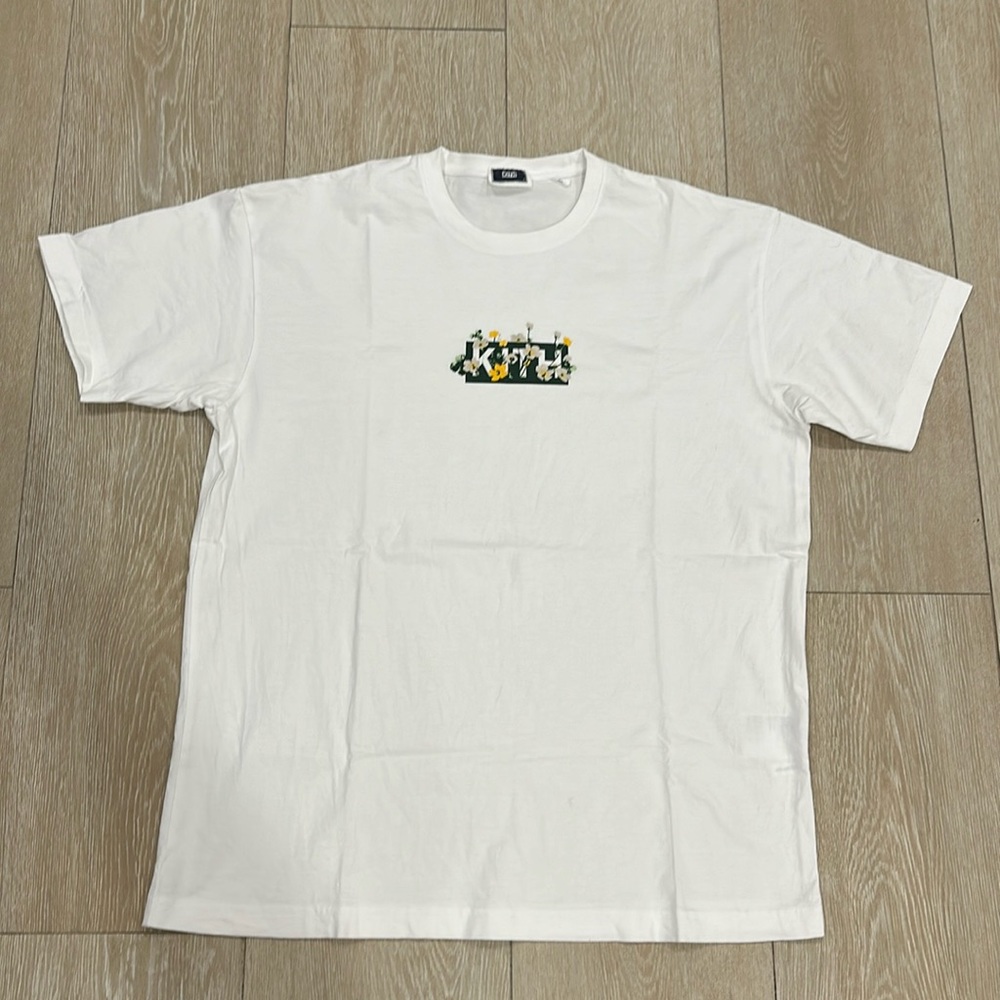 Kith Floral Box Logo